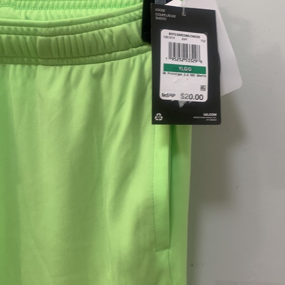 Boys 8-20 Under Armour prototype 2.0 ssz shorts loose - Picture 5 of 8